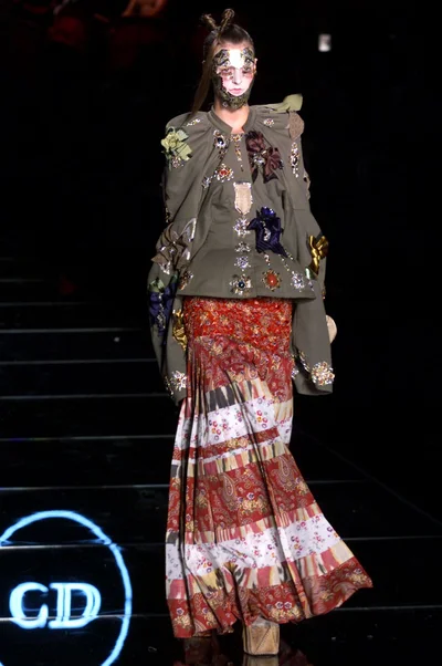 Look 14